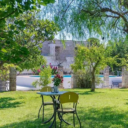 Bed & Breakfast Masseria De Donno 3*