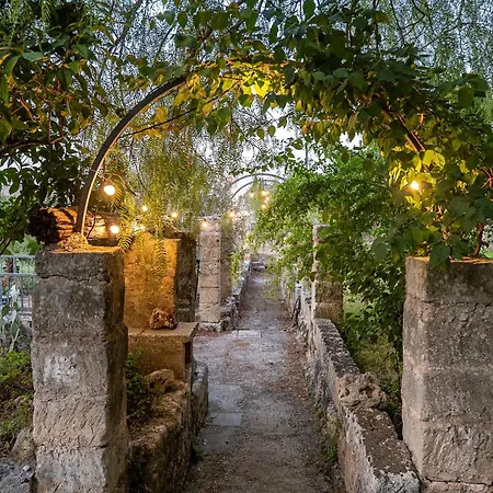 Masseria De Donno Nocleg ze śniadaniem 3*